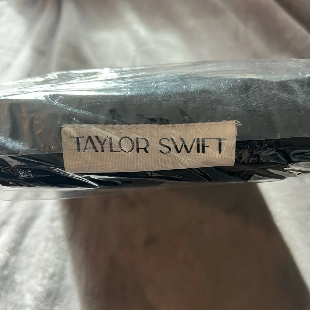 Taylor Swift Official Merch Towel Black Taylor’s Version Beach Pool